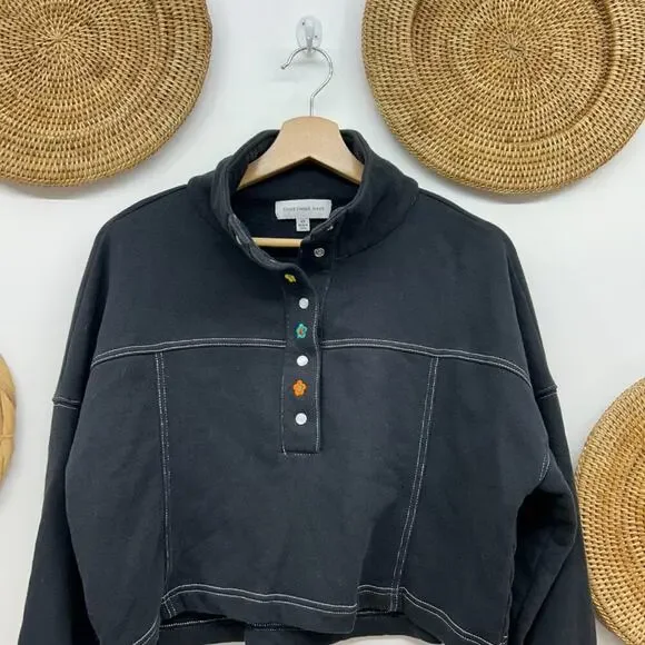 Something Navy Blue Flower Floral Embroidered Quarter Snap Button Sweatshirt XS